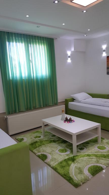 Lepi Apartments Novi Pazar Buitenkant foto