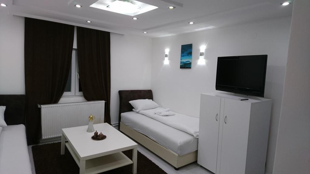 Lepi Apartments Novi Pazar Buitenkant foto