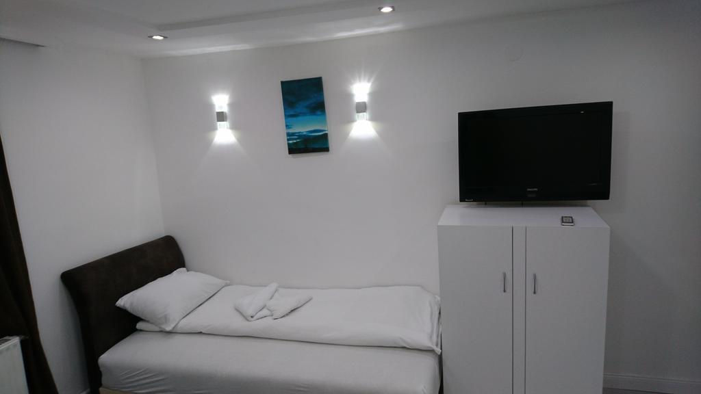 Lepi Apartments Novi Pazar Buitenkant foto
